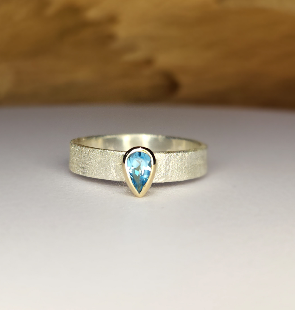 The Bella Ring