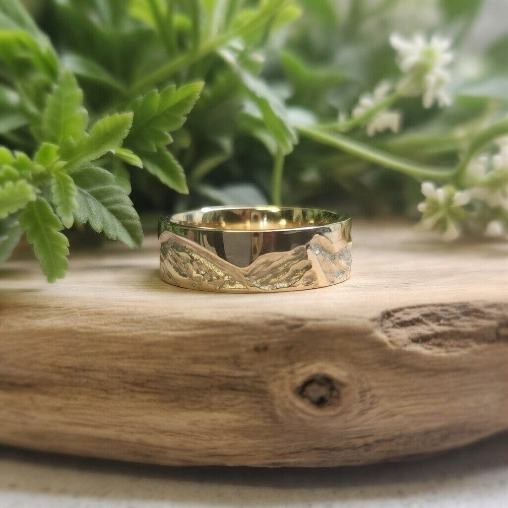 9ct Yellow Gold Buttermere Flat Edge Ring