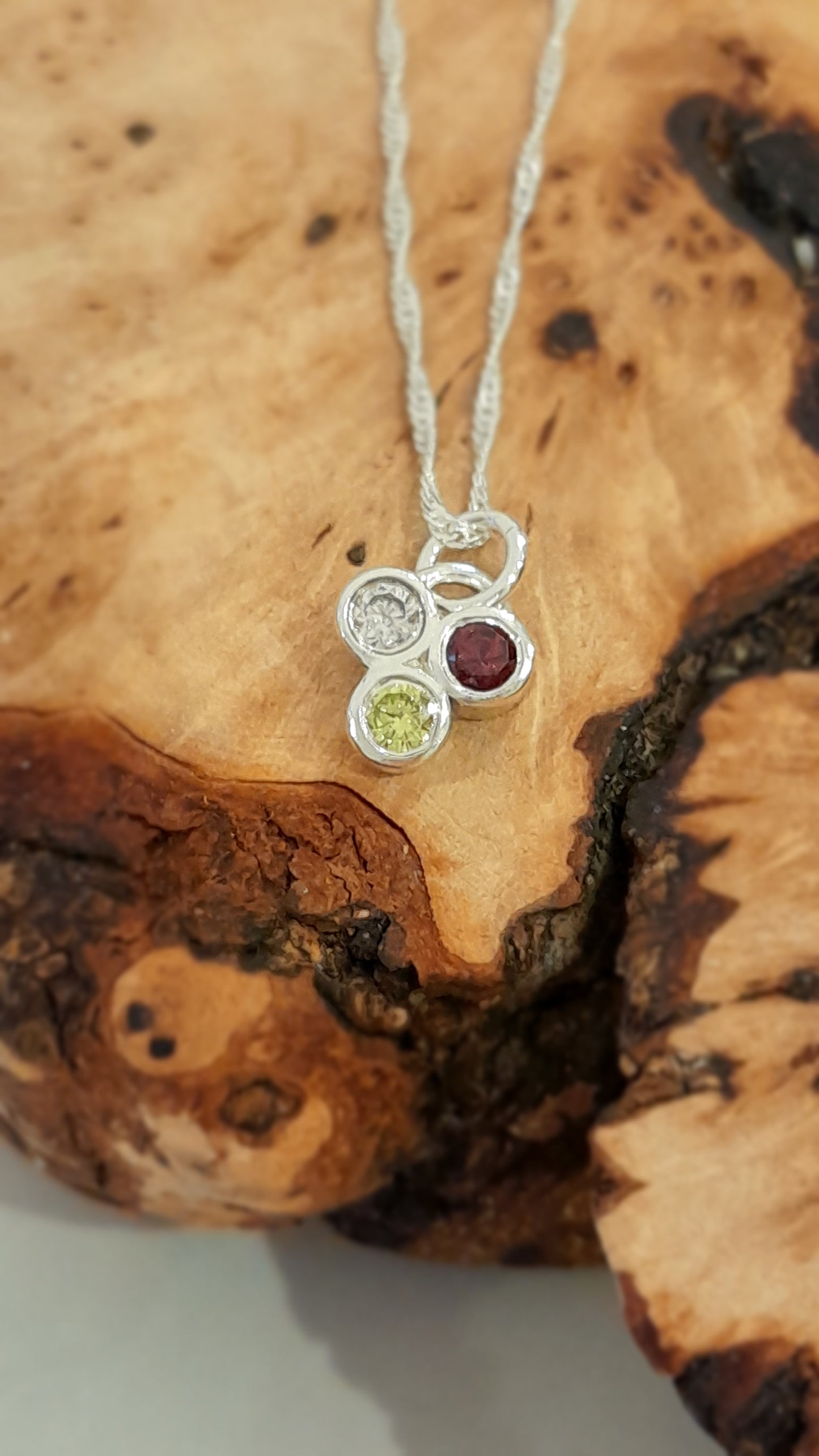 Gemstone tiny pendant