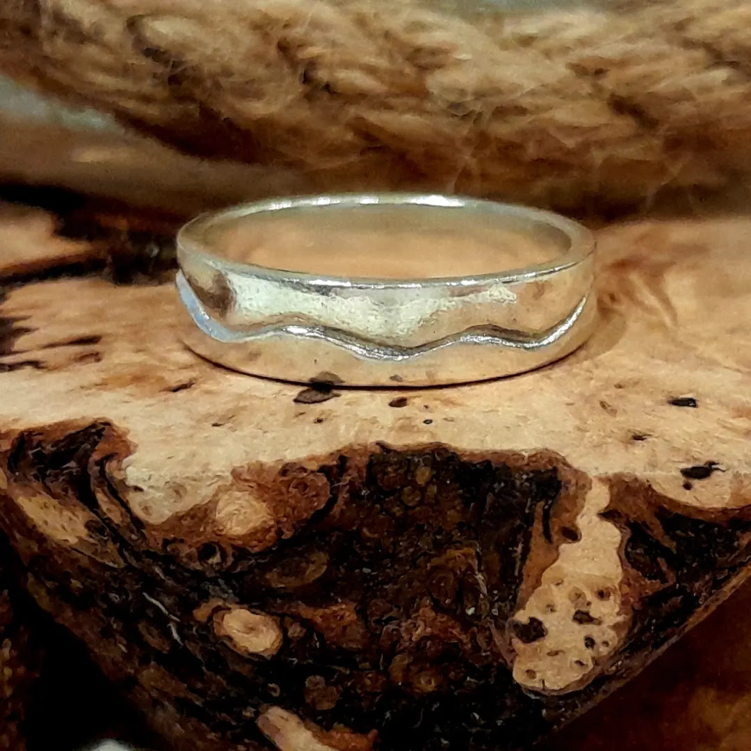 Mountain Wedding Band