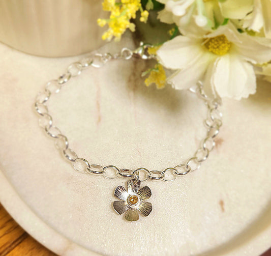 Diasy Charm Bracelet