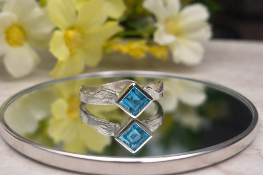 Mountain silhouette Stone Set ring